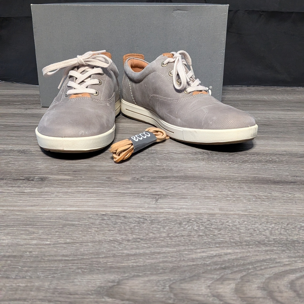 ECCO Men's Gray Casual Shoes